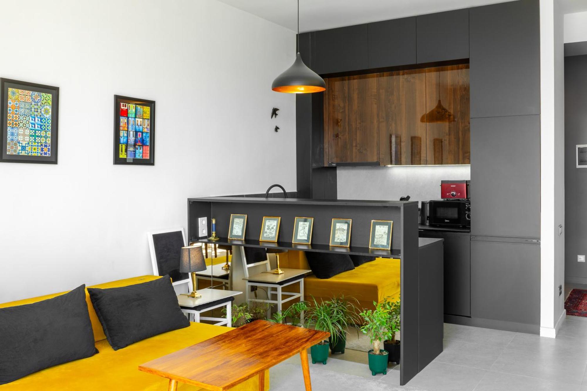 9Th And 6Th Floor Stylish Apartments With Mountainvista Бішкек Екстер'єр фото