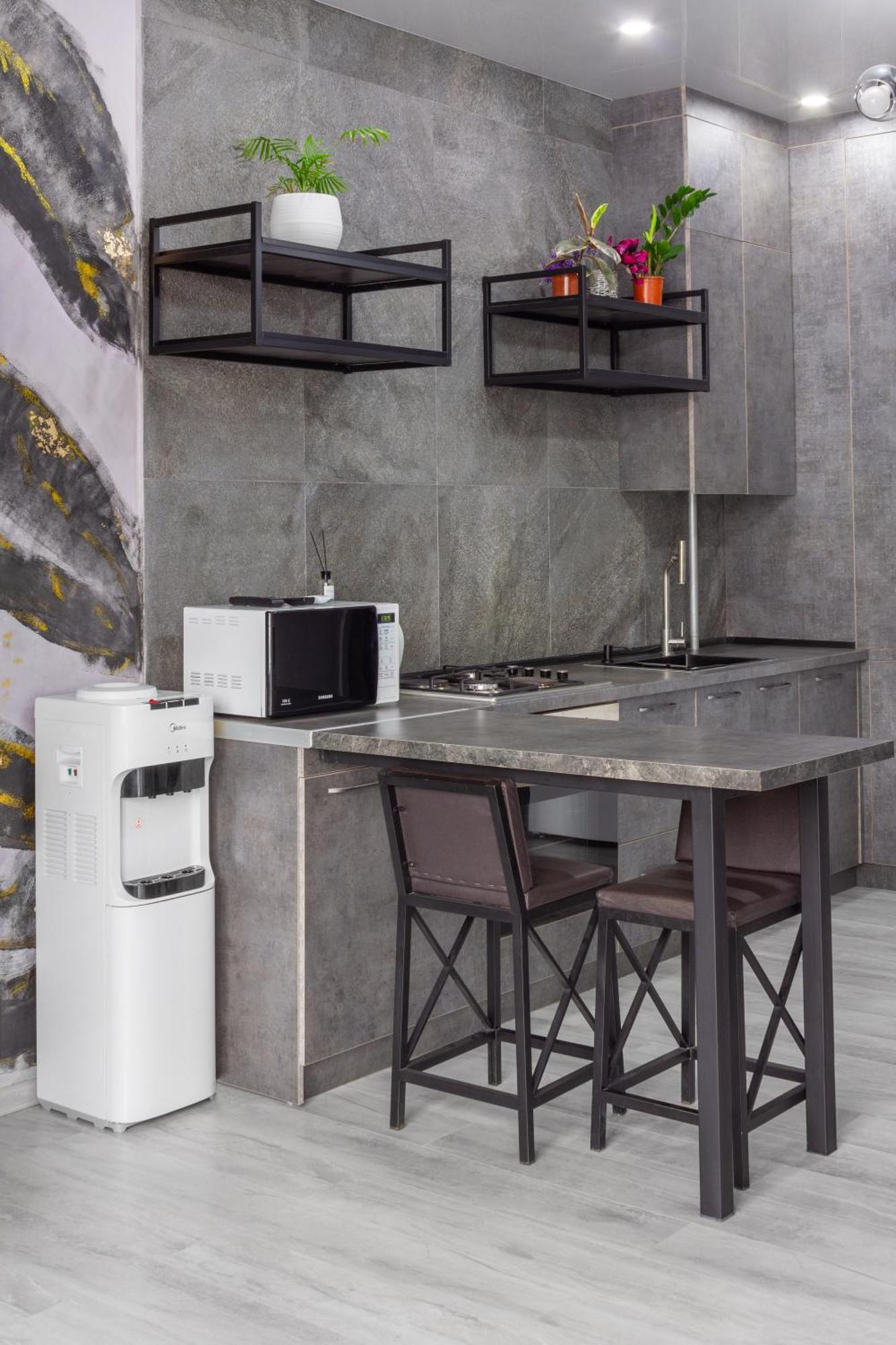 9Th And 6Th Floor Stylish Apartments With Mountainvista Бішкек Екстер'єр фото